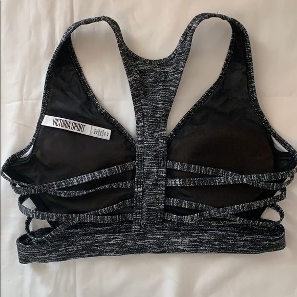 ✨ Victoria’s Secret Sport Bra Black/white - Picture 2 of 6